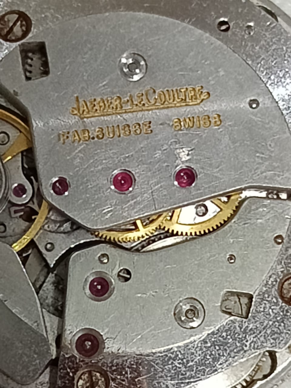 Moteur de montre jaeger de coultre