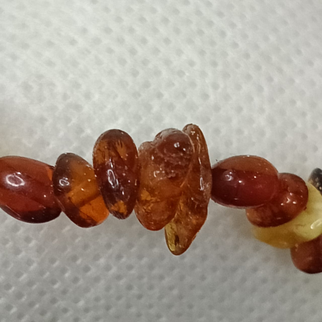 سوار كهرمان عطر