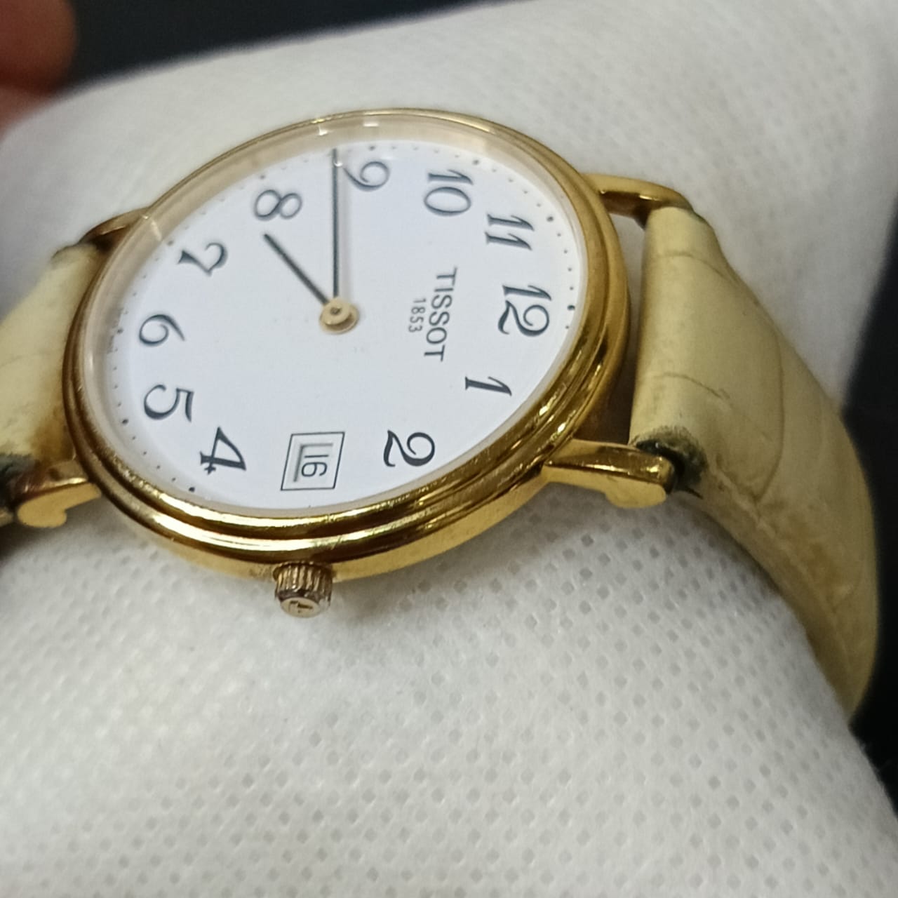 Montre Tissot Quartz extra plat