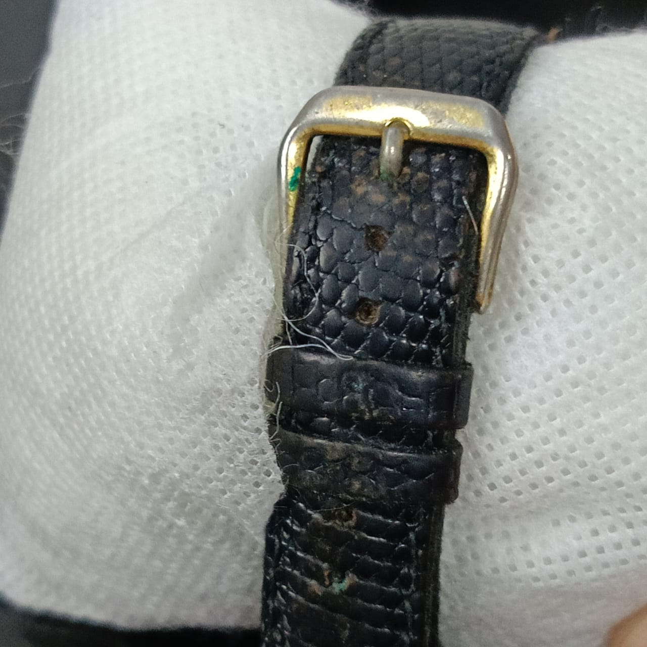 Montre mougin piquard plaqué or vintage original Quartz
