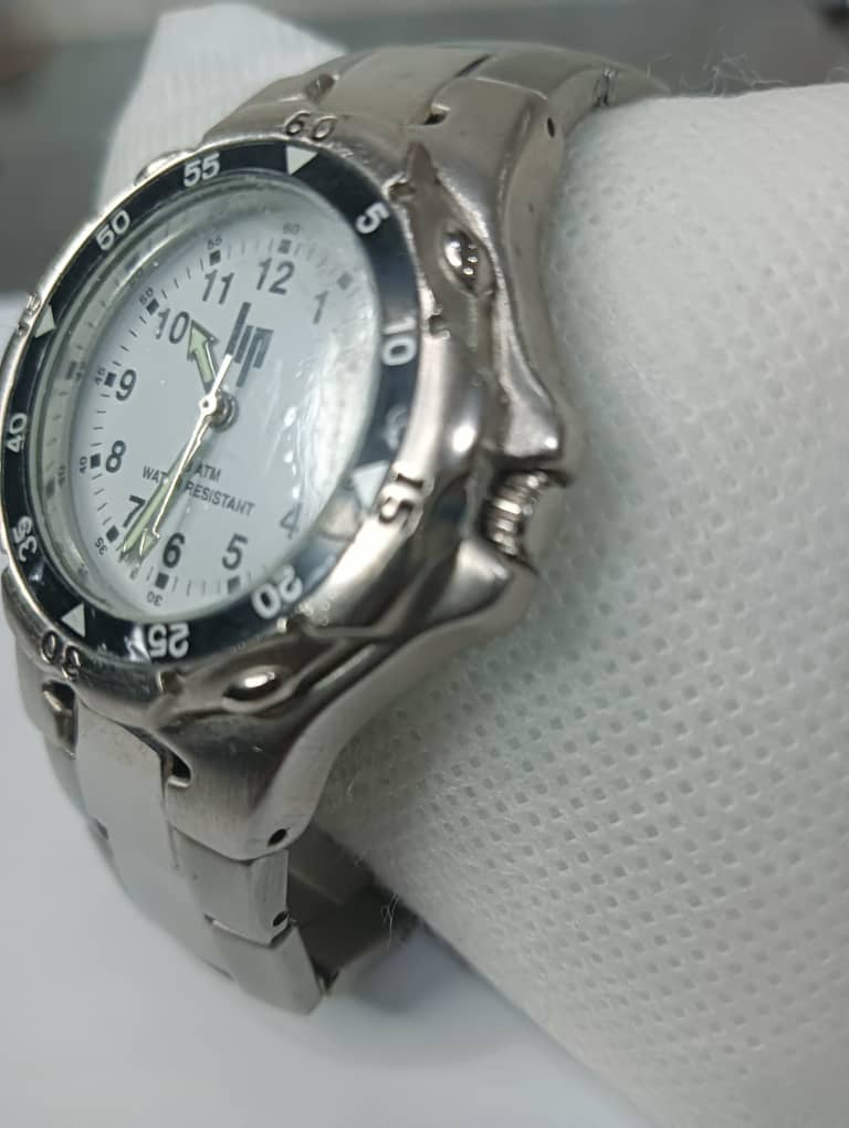 Montre lip Quartz original