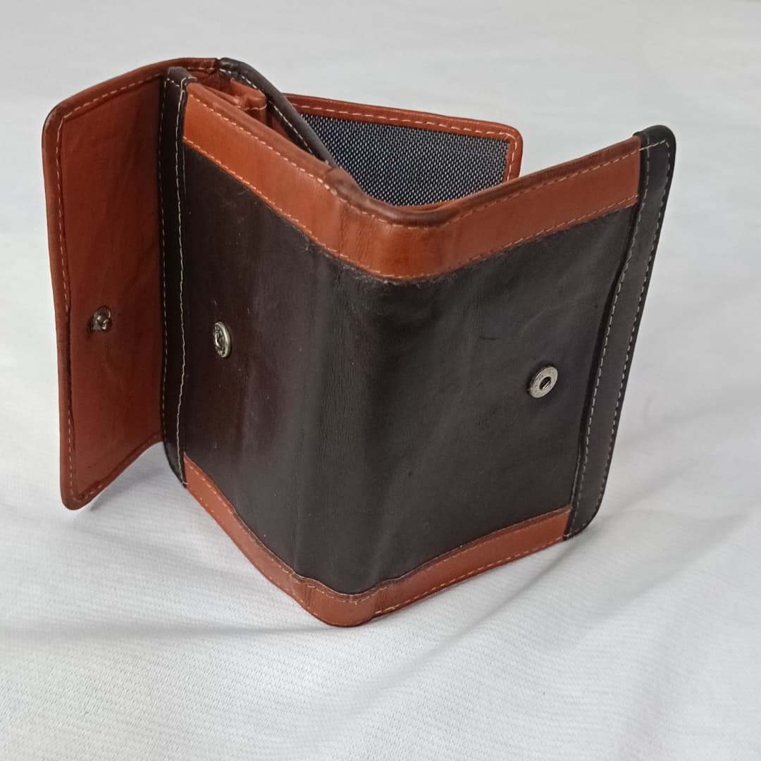 Portefeuille TG femme En cuir vintage original