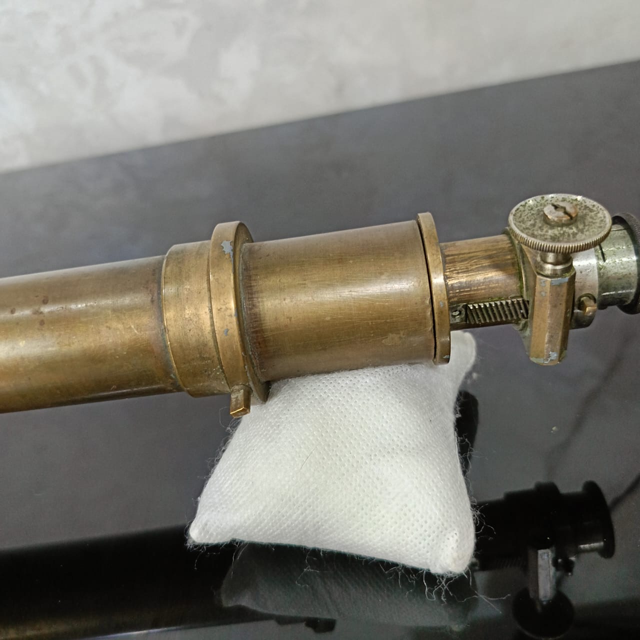Ancien niveau en bronze doré France original