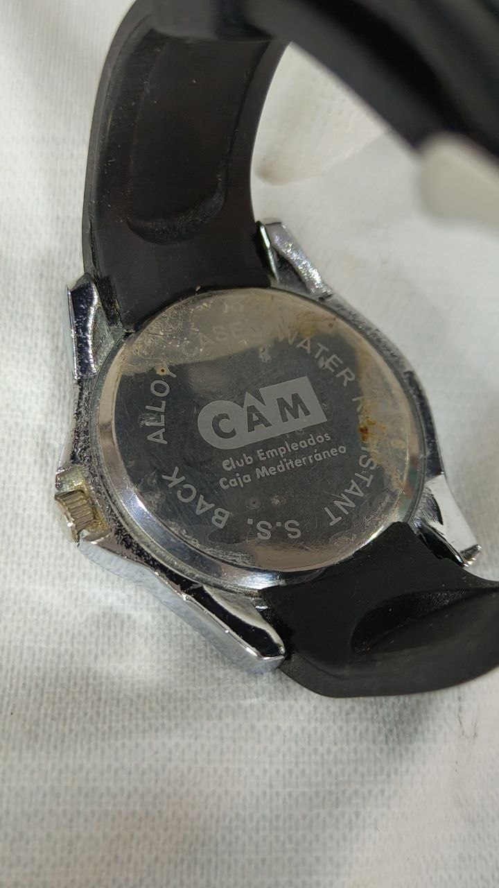 Montre atelier quartz original