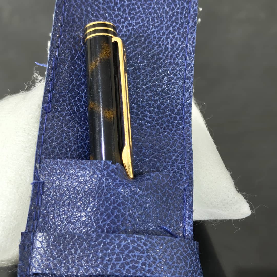 Stylo Waterman paris ريشة ذهب 750