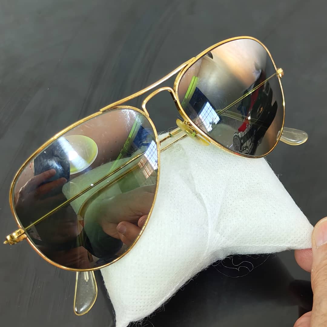 Lunette ray ben usa bl miroire rare original/زوج
ملايين وثمنميةألف
58/14
Prix 28000