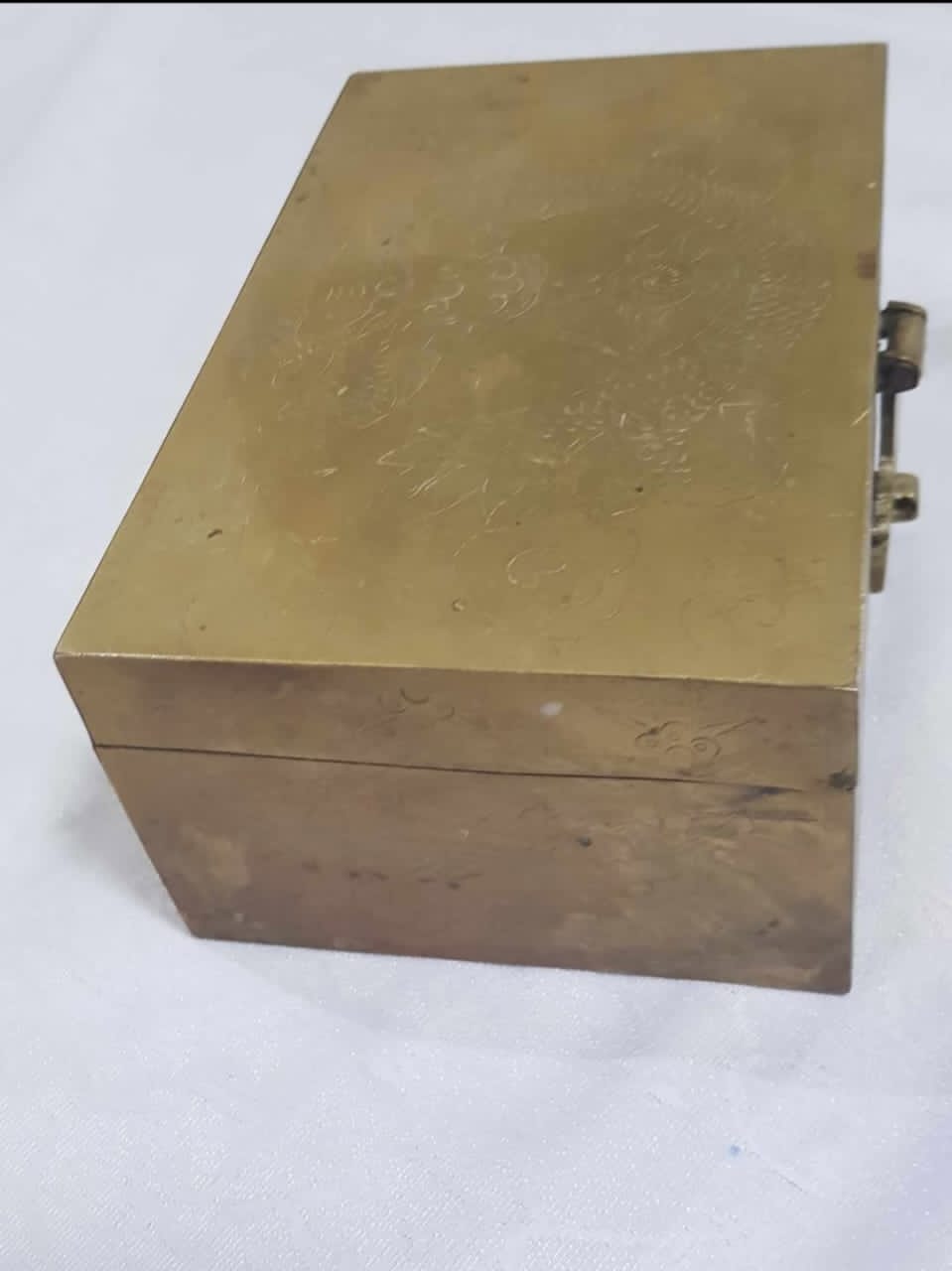 صندوق مجوهرات صيني قديم نحاس وخشب 20cm/12cm