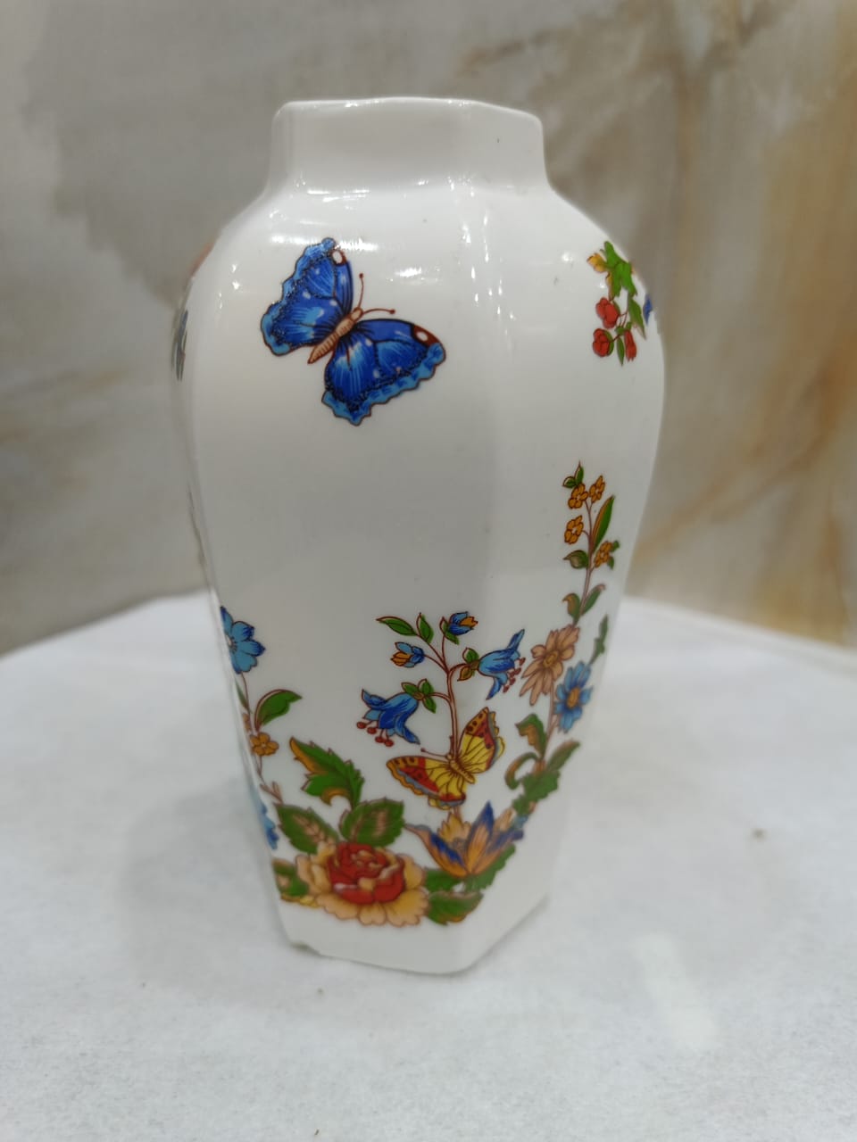 فازة تحفة طولها 14cm