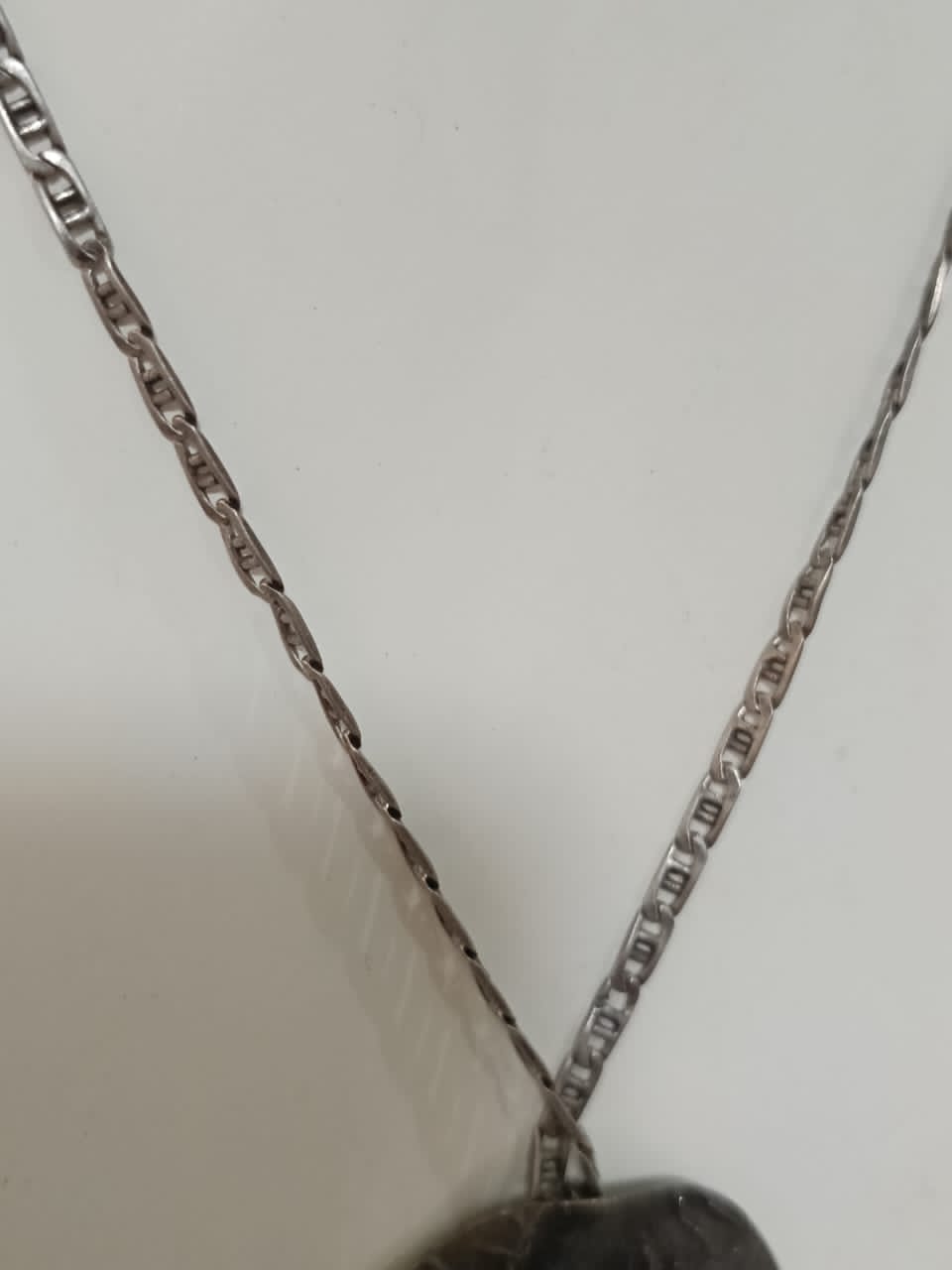 سلسلة فضة
