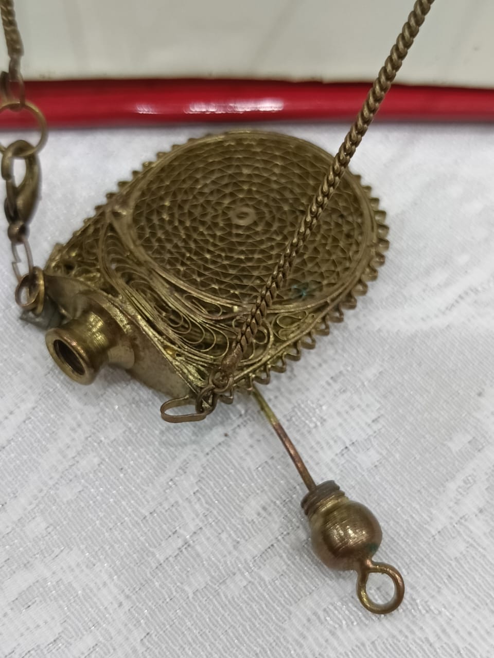 سلسلة نحاس قديمة طولها 30cm