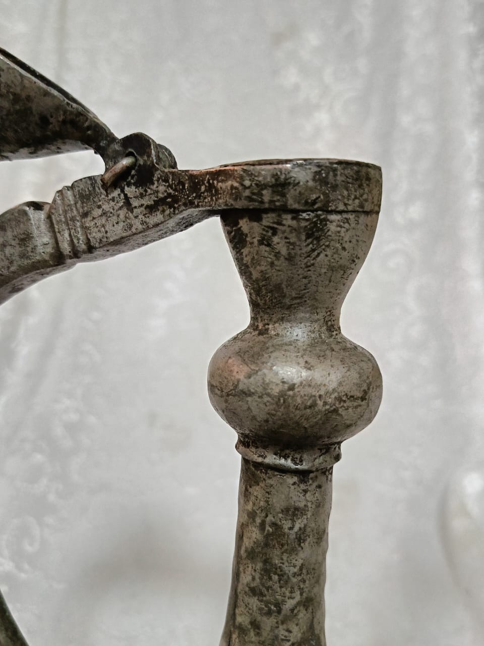 أنية عربية قديمة