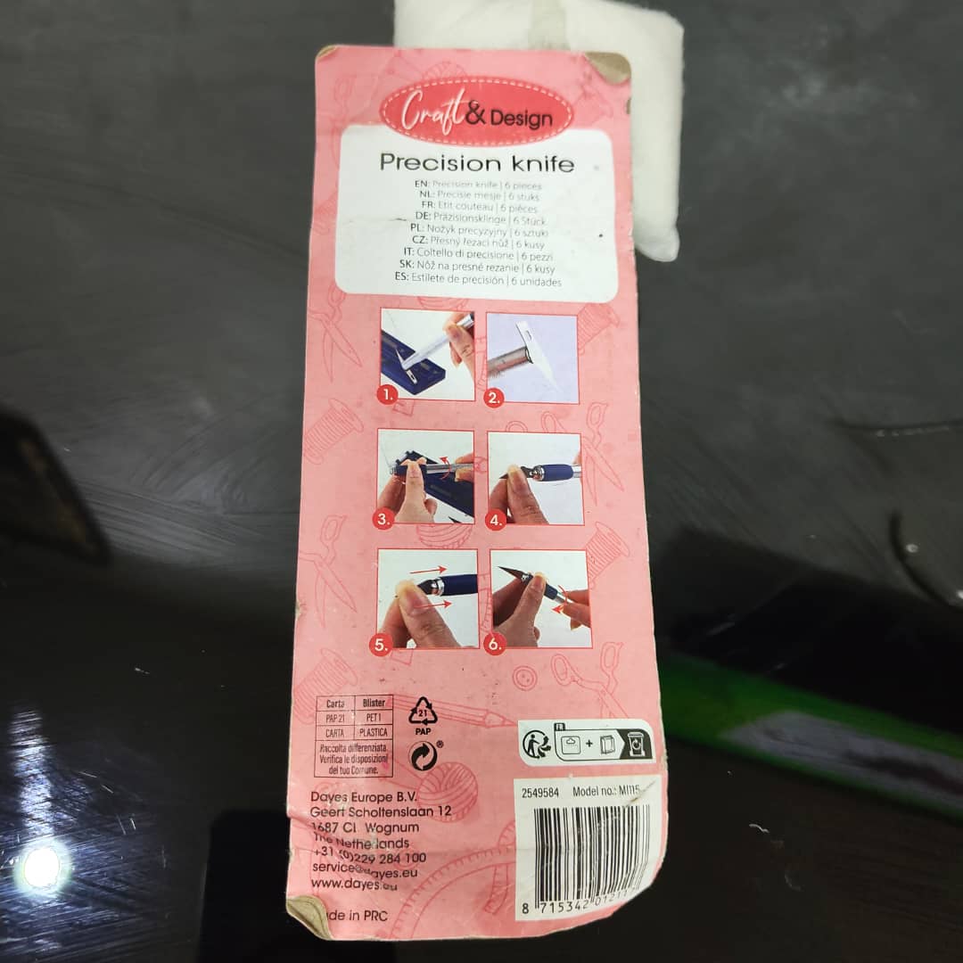 أداة تقطيع جديدة
طول 21cm