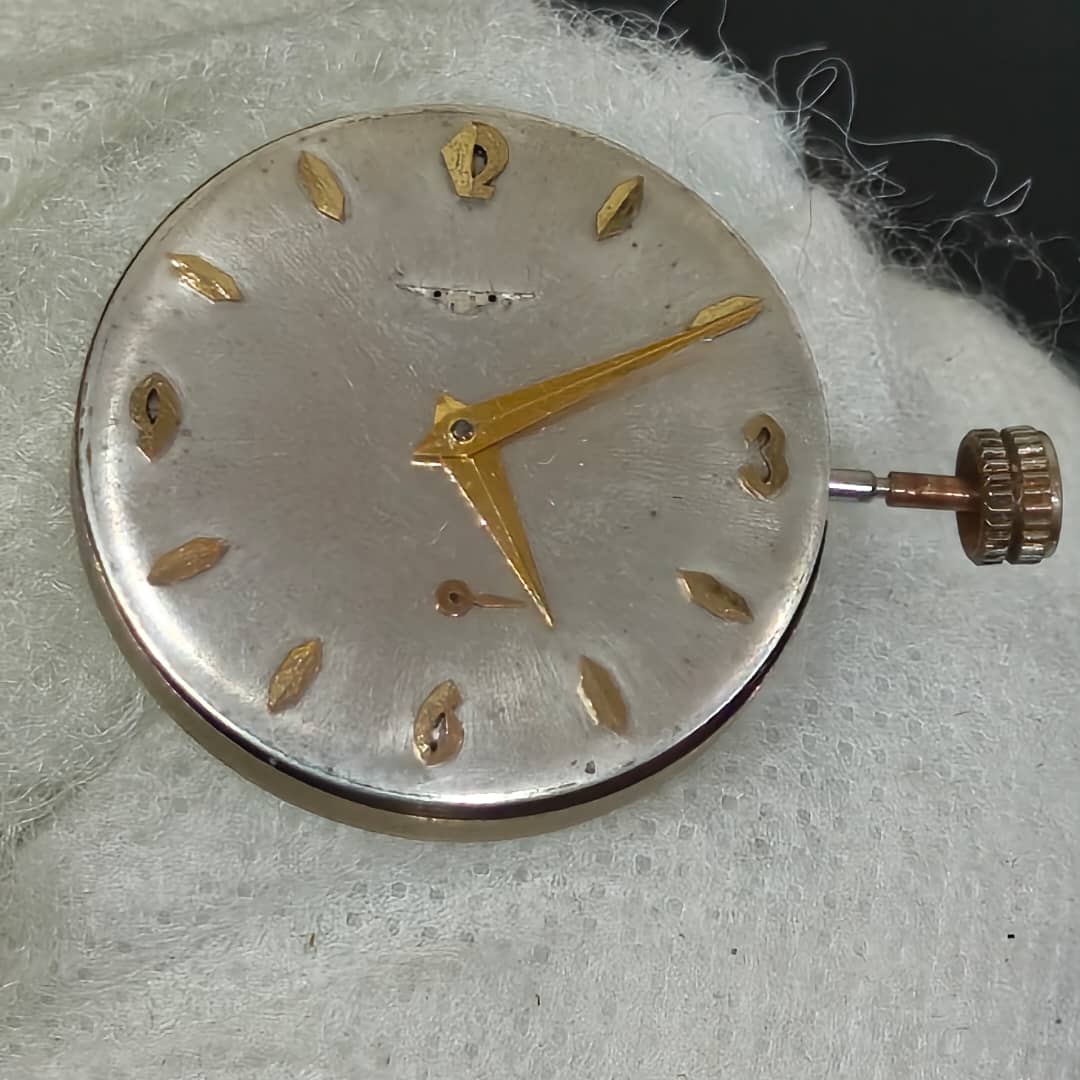 Moteur de montre longines mécanique marche
Prix 20000