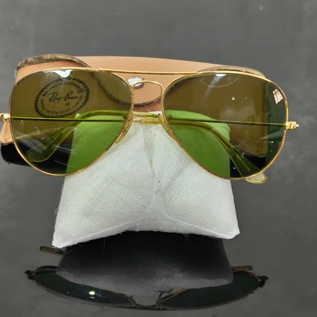 Lunette ray ben usa bl original زوج ملايين ومتين
58/14
سعر 22000