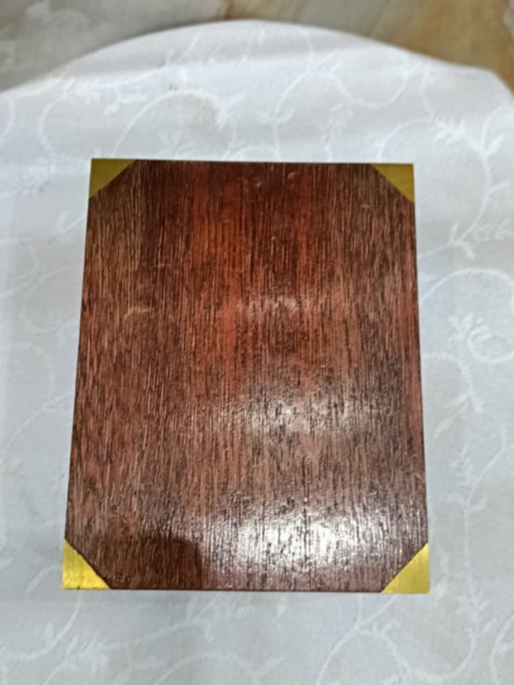 Montre de bureau en bois 12cm/10cm