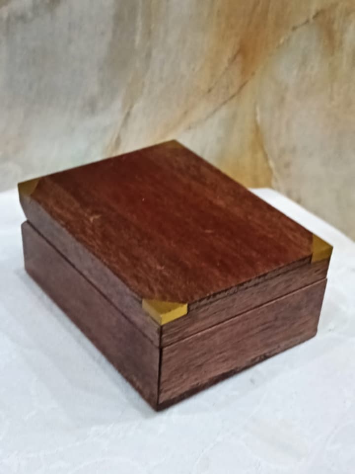 Montre de bureau en bois 12cm/10cm