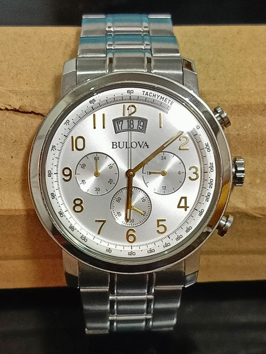 Montre bulova chronographe