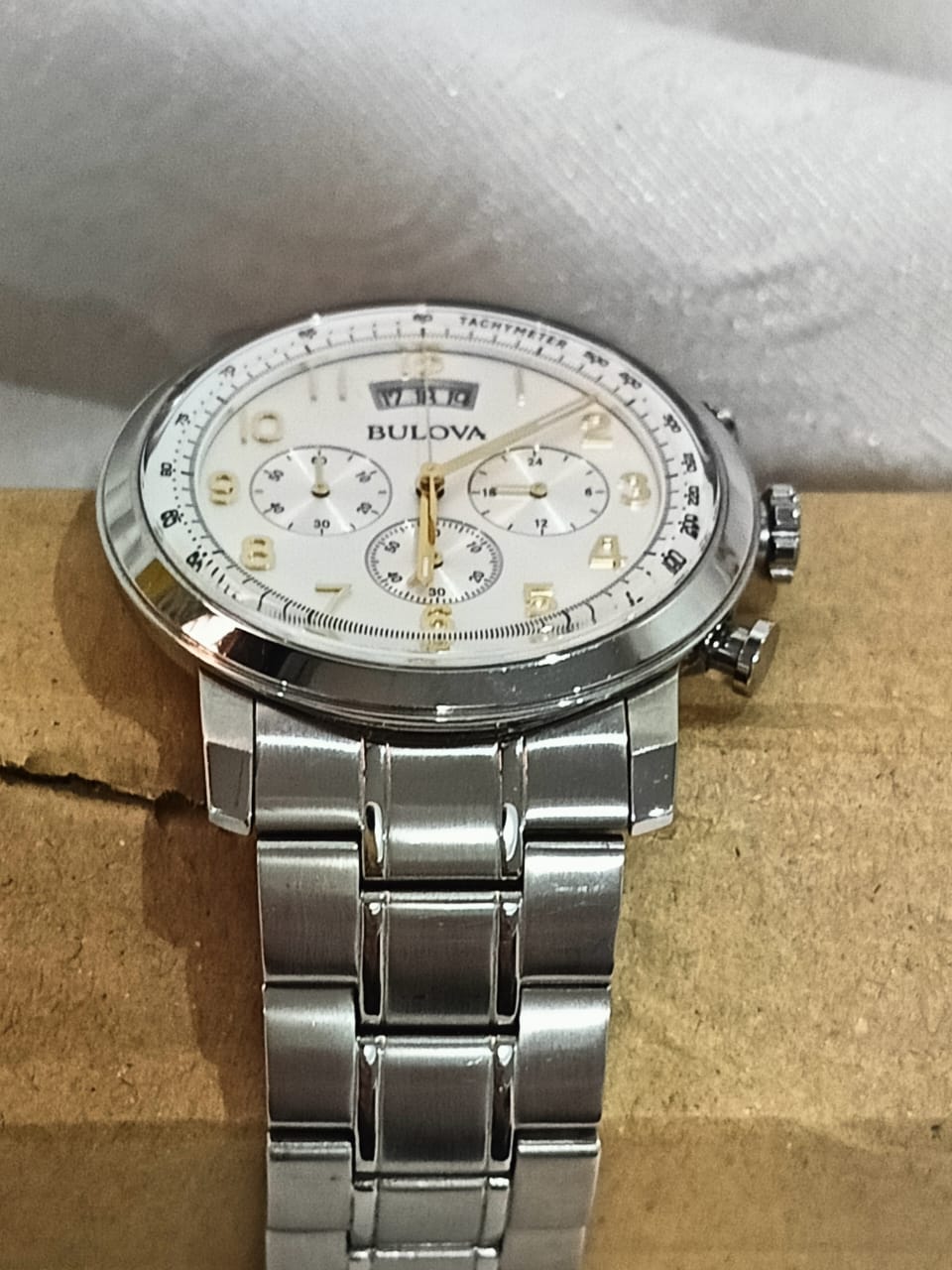 Montre bulova chronographe