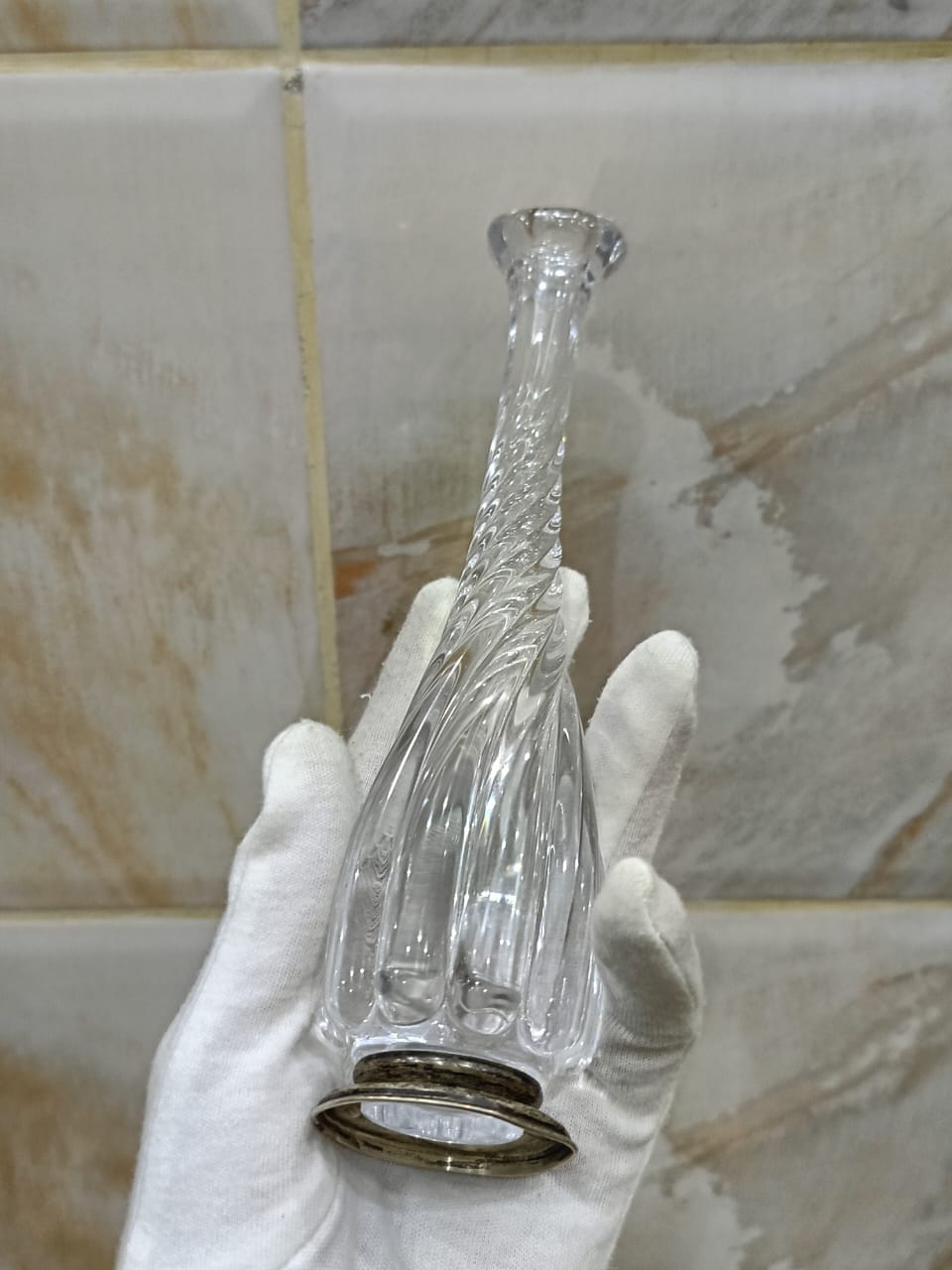 فازة وسندري فضة وكرستال