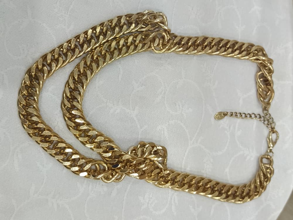 سلسلة غليظة بلاكي طولها مغلق 23cm