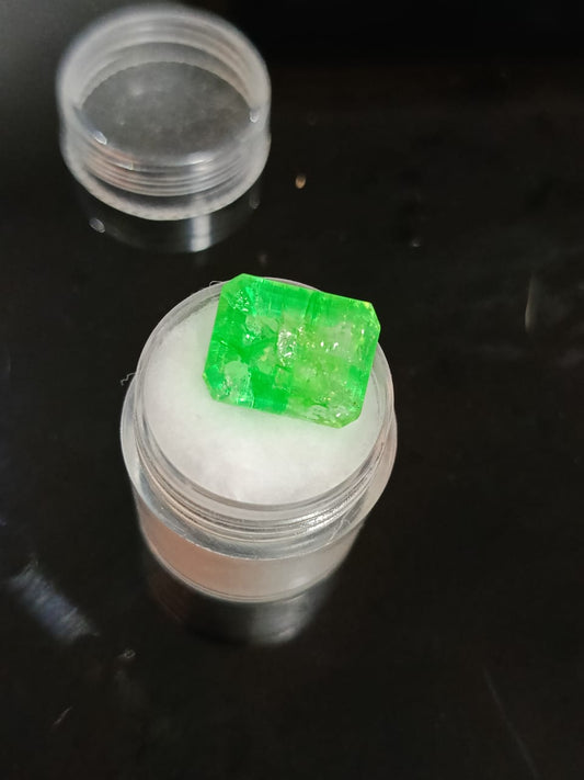 فص حجر زمرد