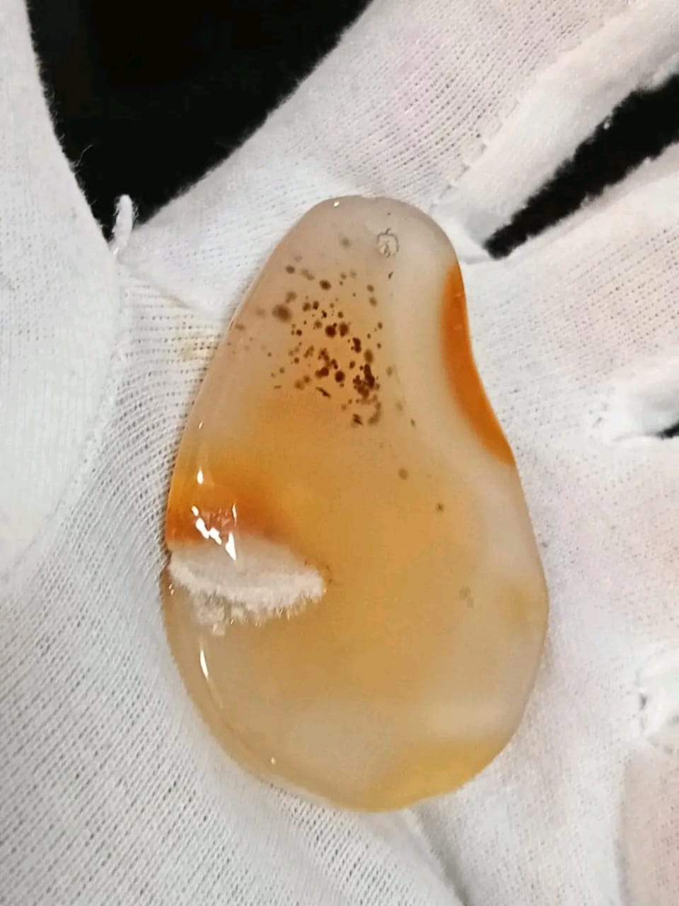قاادة بحجر عقيق مصور 6cm/4cm