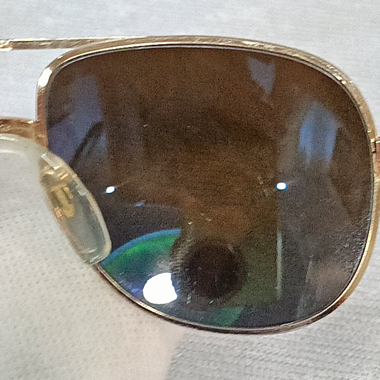 Lunette Lacoste homme original en plaqué or vintage