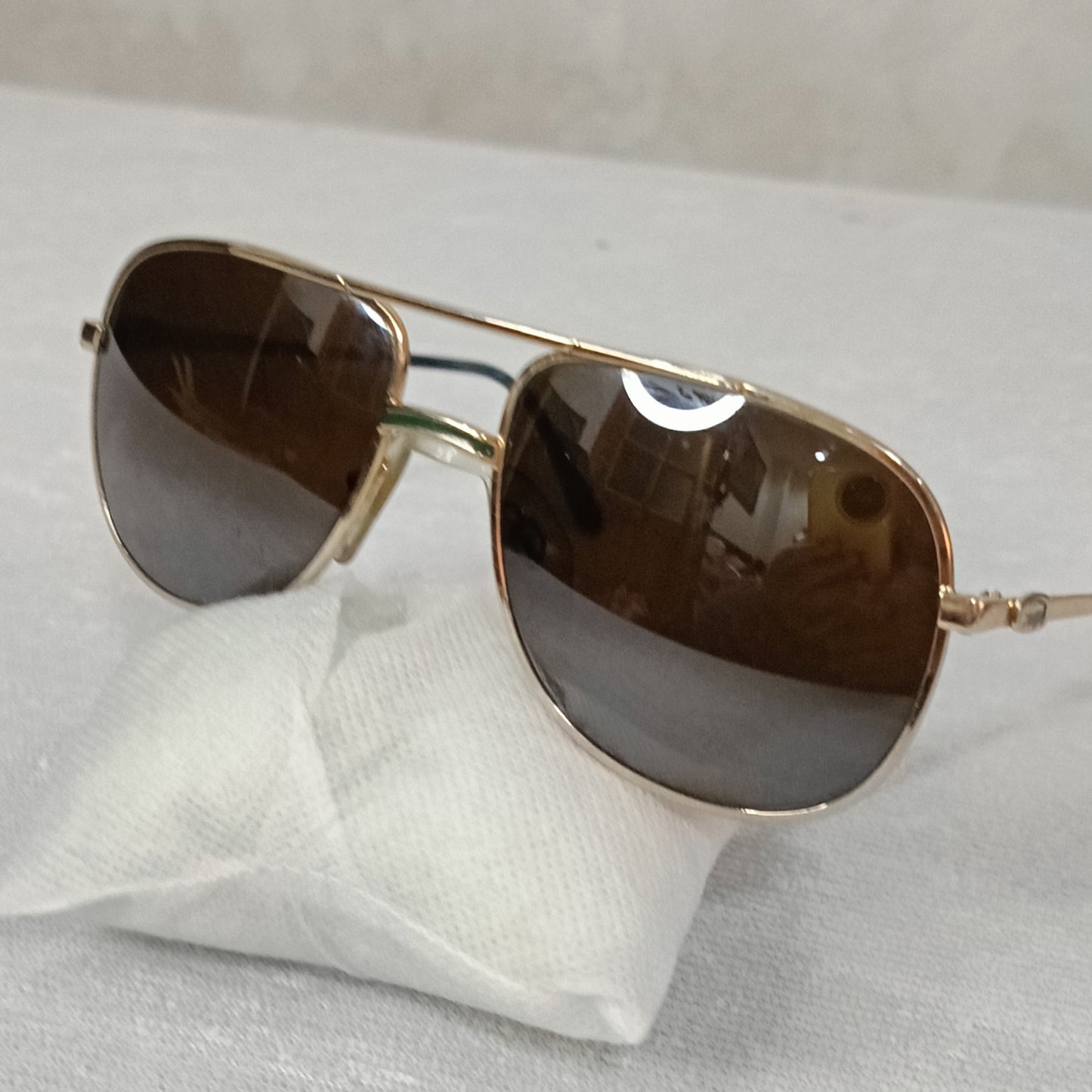 Lunette Lacoste homme original en plaqué or vintage