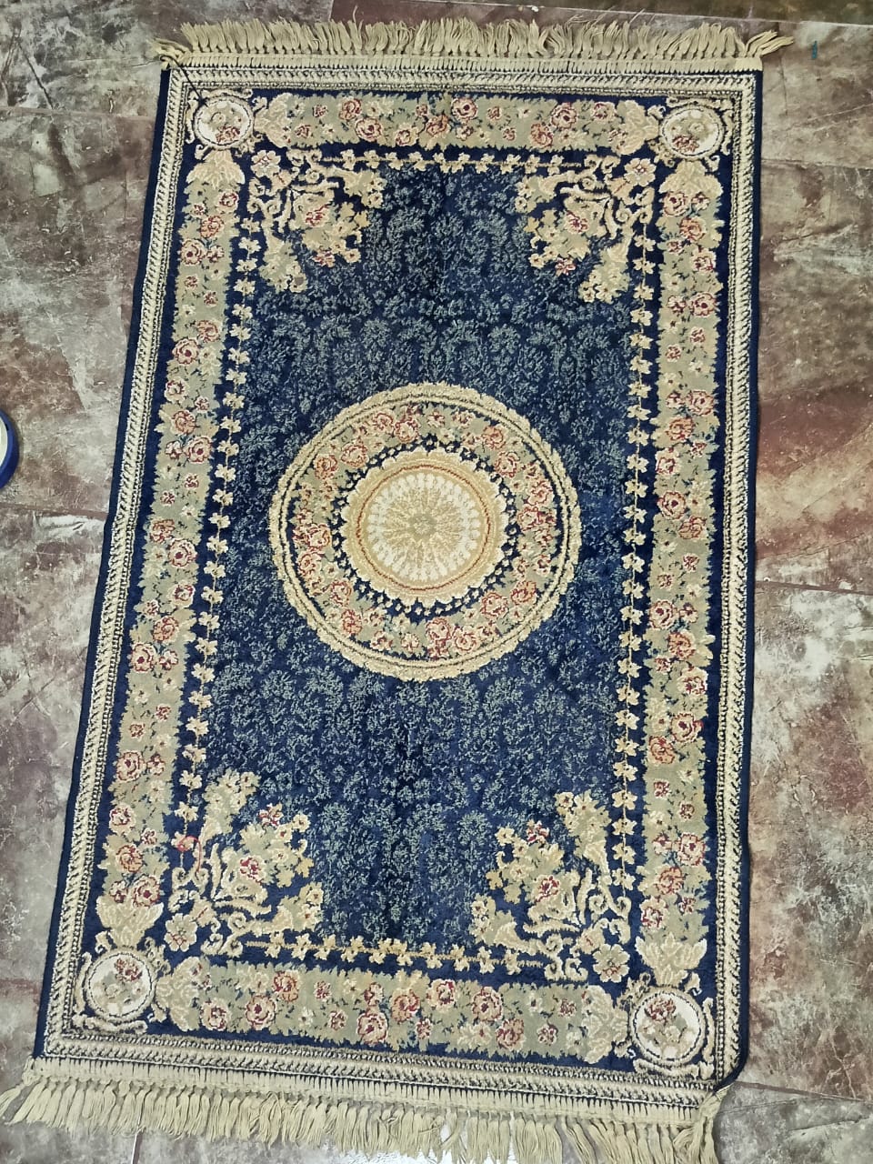 زربي تحفة قديمة