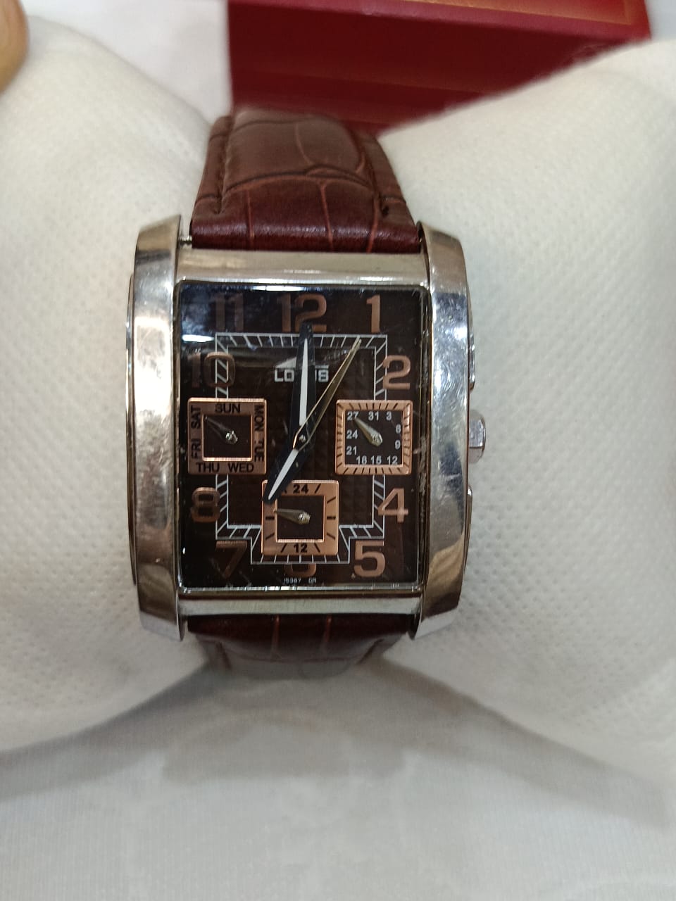 Montre lotus homme Quartz original