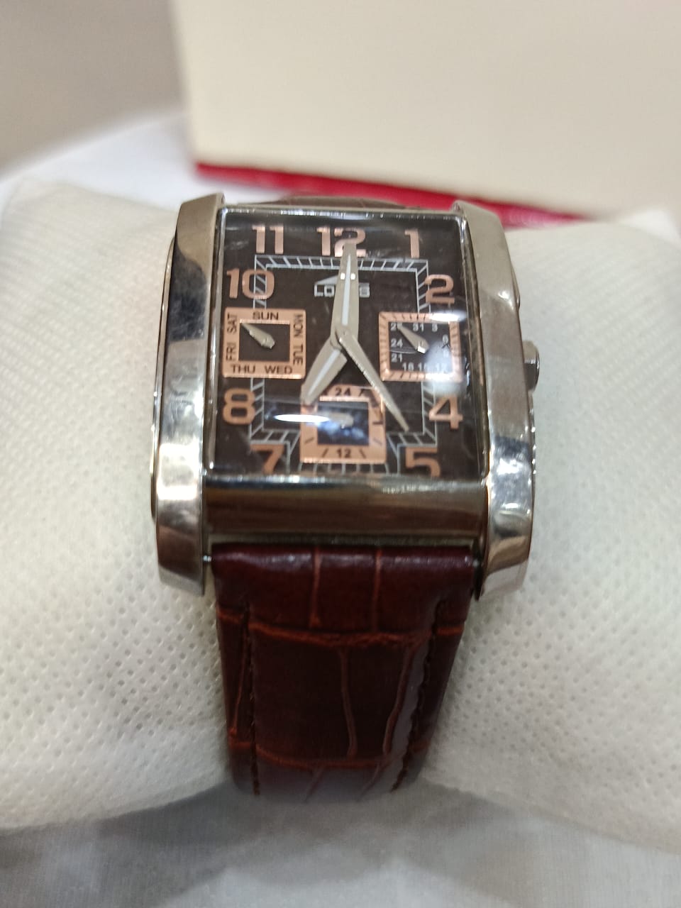 Montre lotus homme Quartz original