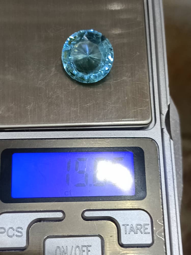Pierre topaz