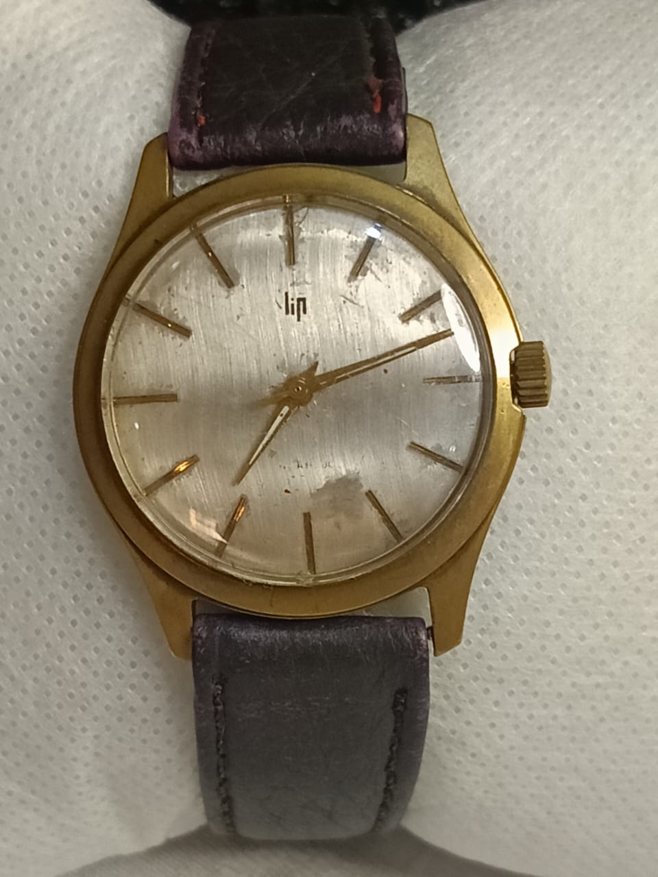 Montre lip mécanique vintage