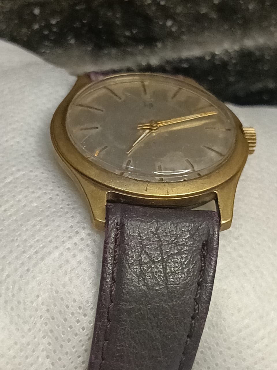 Montre lip mécanique vintage