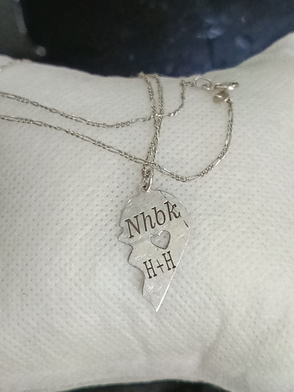 سلسلة فضة