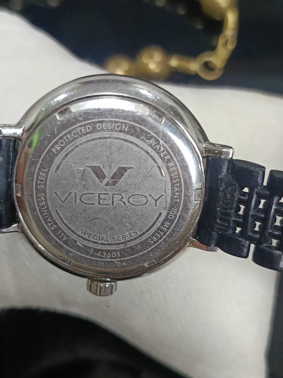 Montre viceroy Quartz vintage