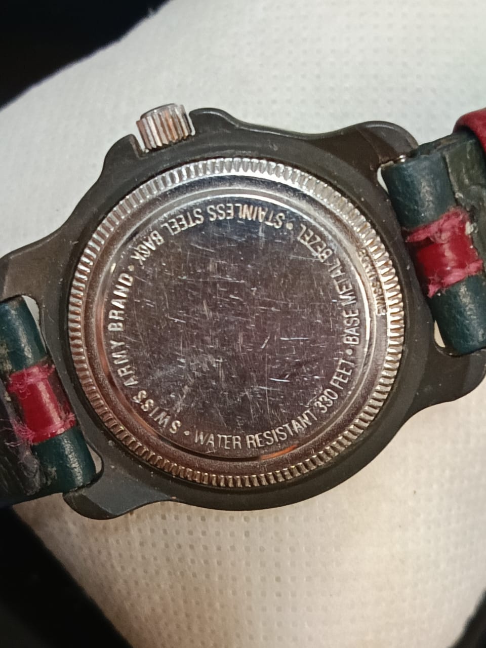Montre suisse army