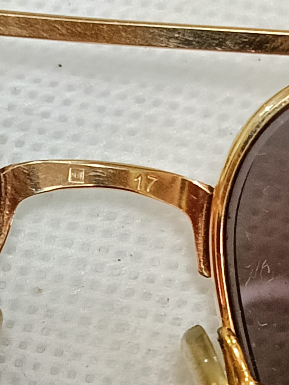 Cadre du lunette Henri Jullien en doublé or