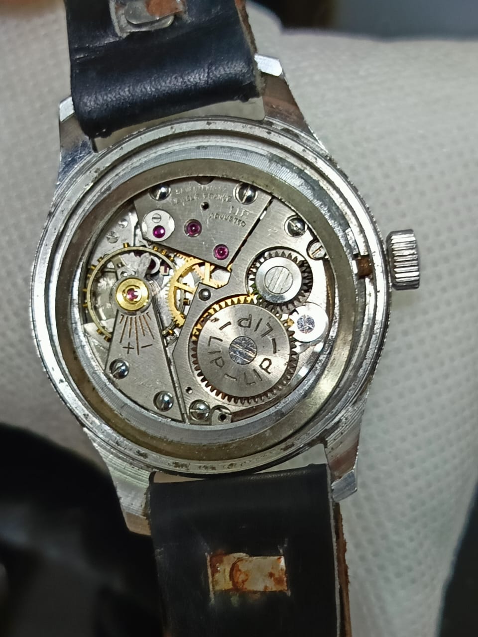 Montre mécanique lip Himalaya rare vintage original