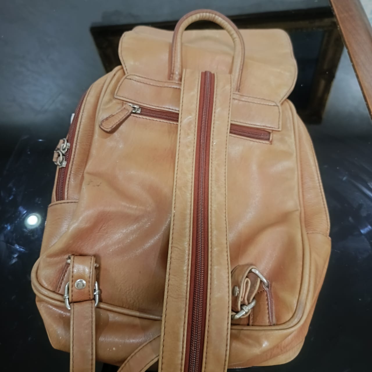 Sac femme en cuir vintage original