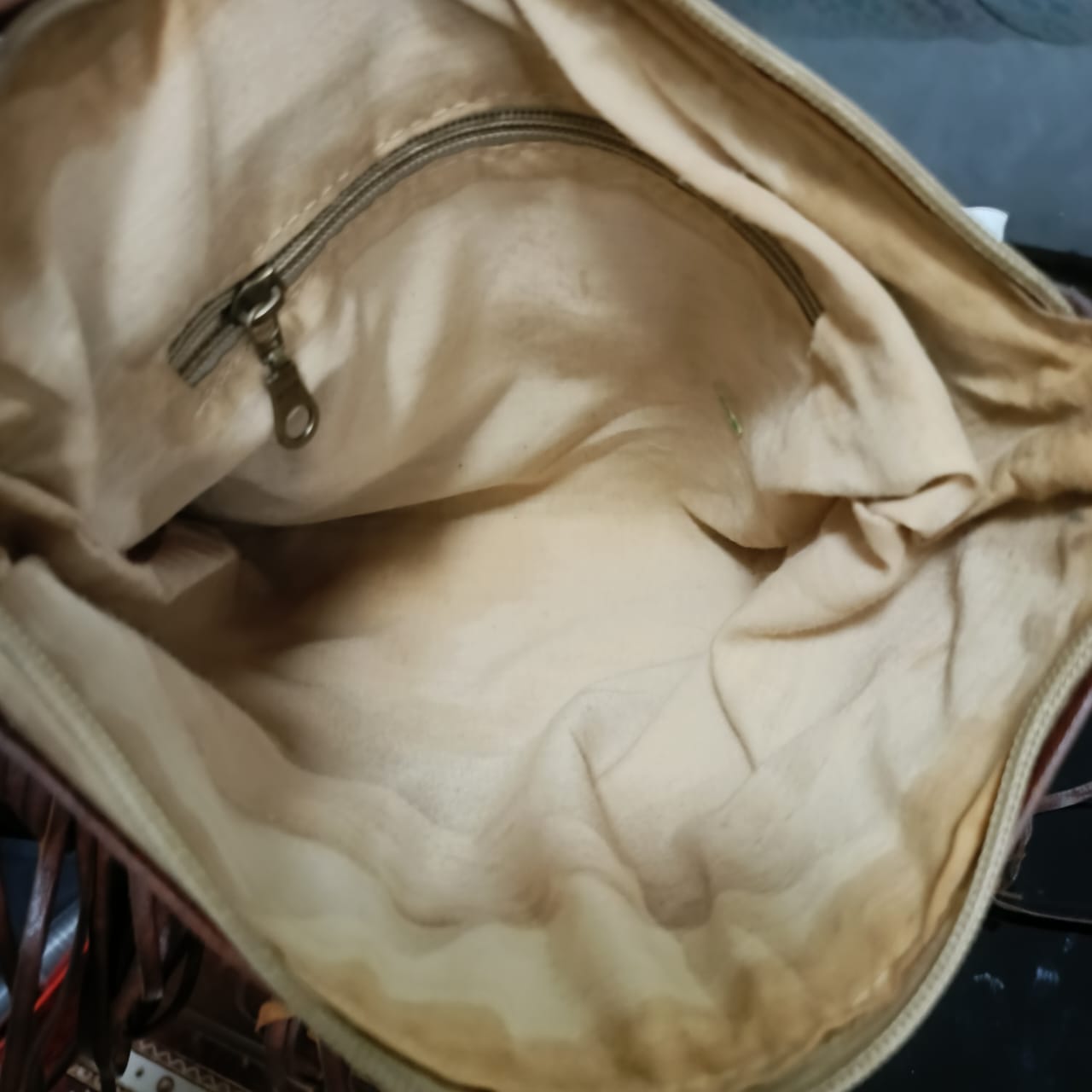 Sac femme en cuir vintage original