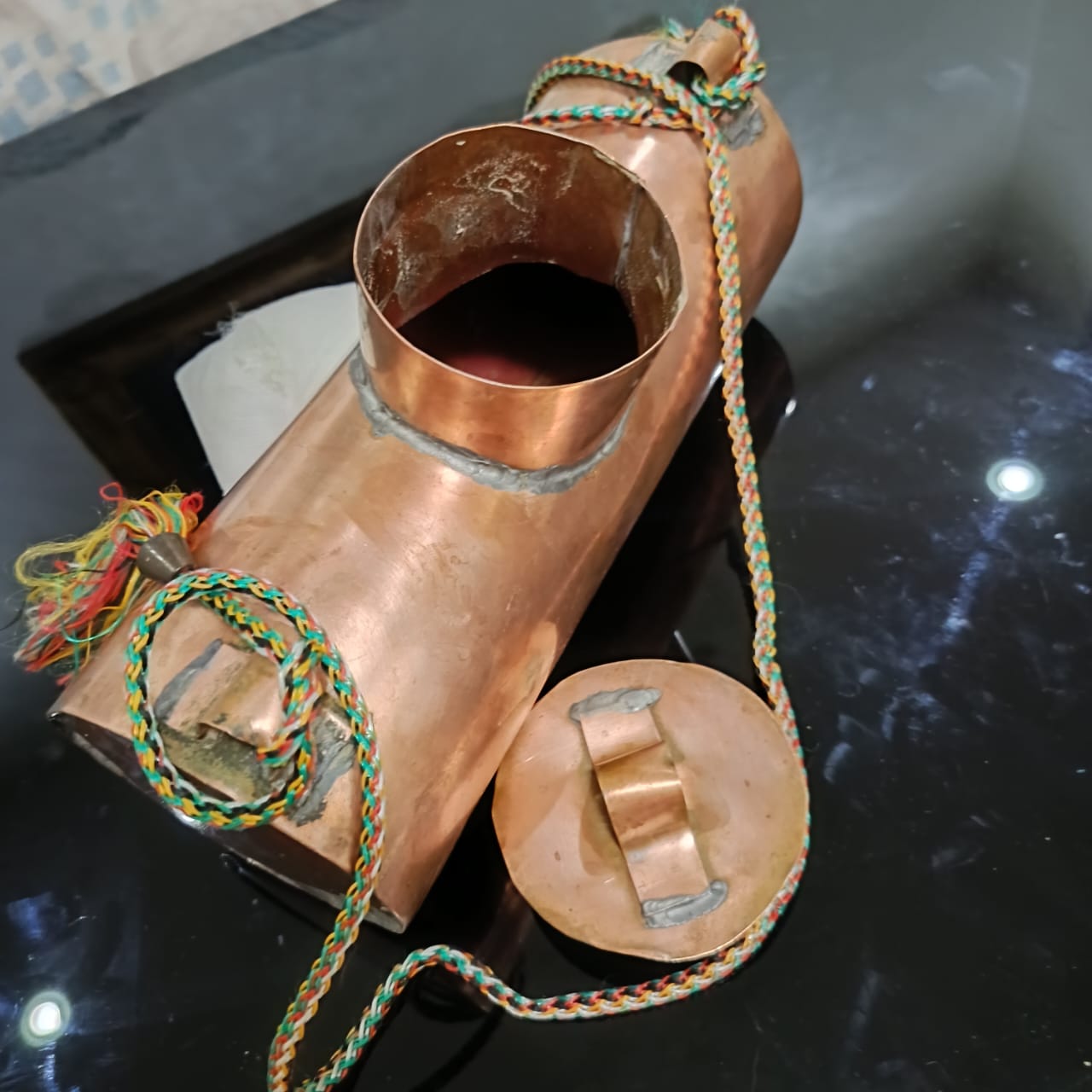 أنية حليب نحاس أحمر