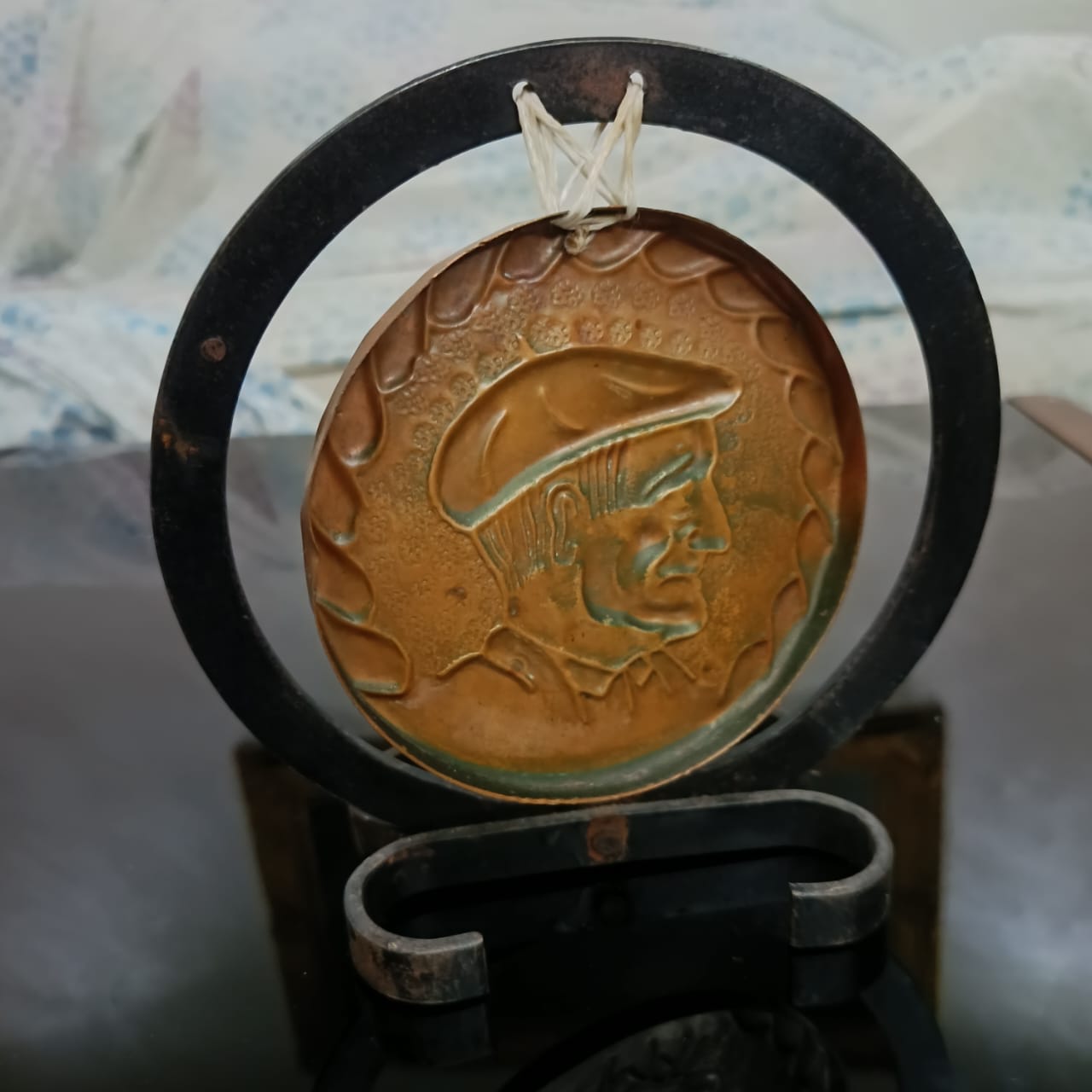 تحفة ديكور نحاس بإمضاء