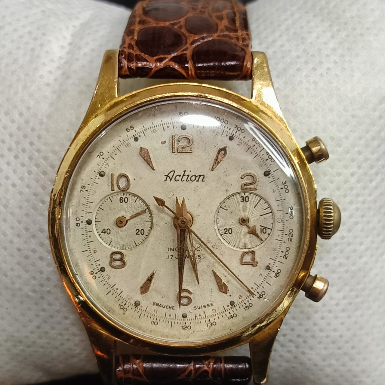 Montre action chronographe original