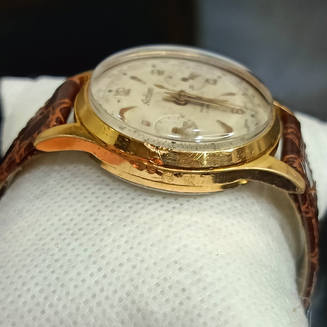 Montre action chronographe original
