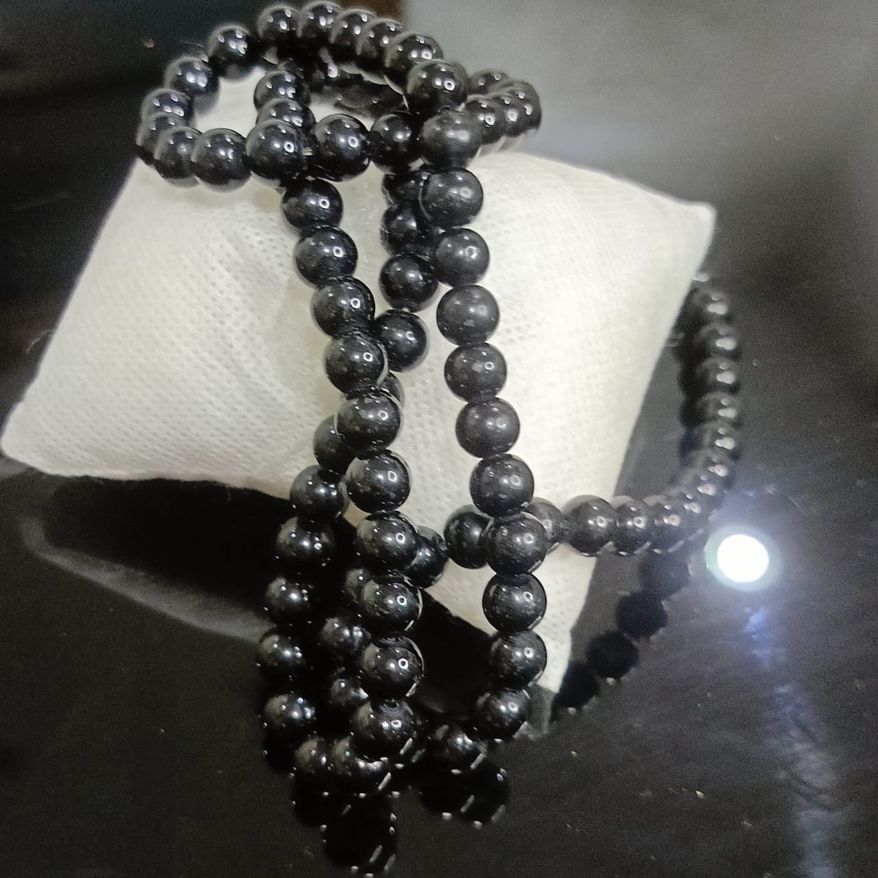 عقد تحفة
