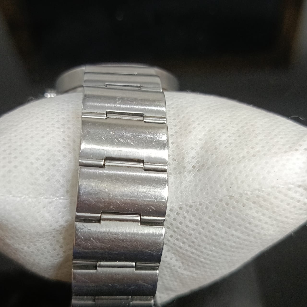 Montre lotus homme original