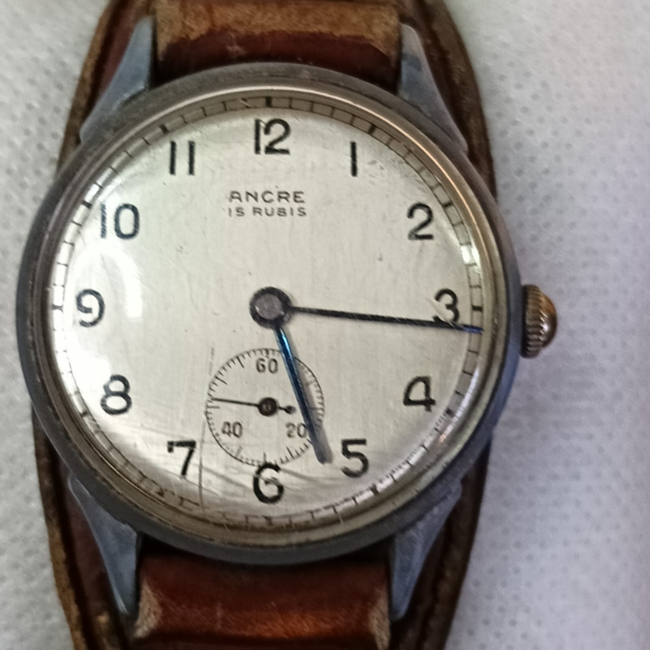 Montre ancre mécanique vintage