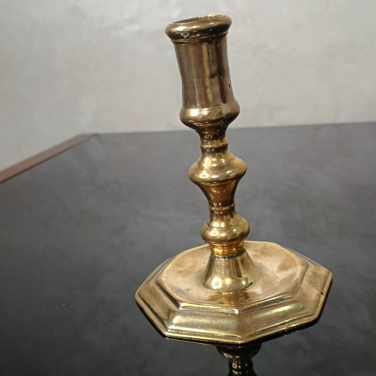 Ancien bougeoir en bronze