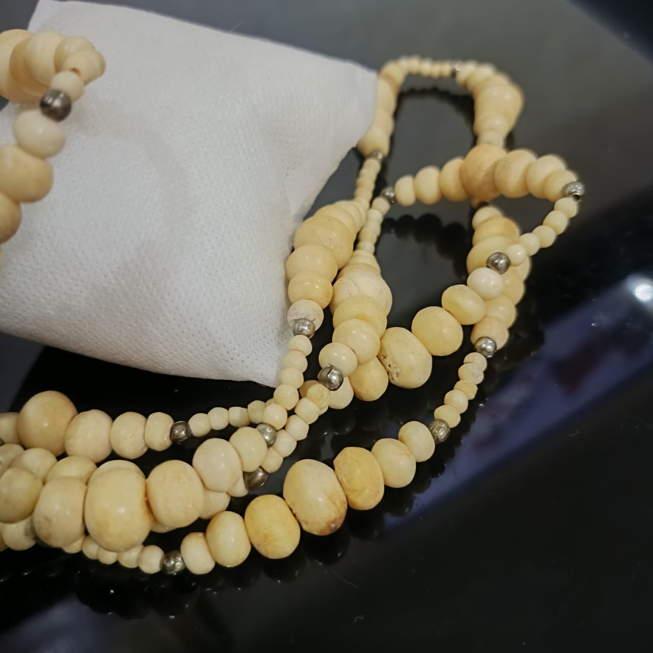 عقد تحفة من عااج